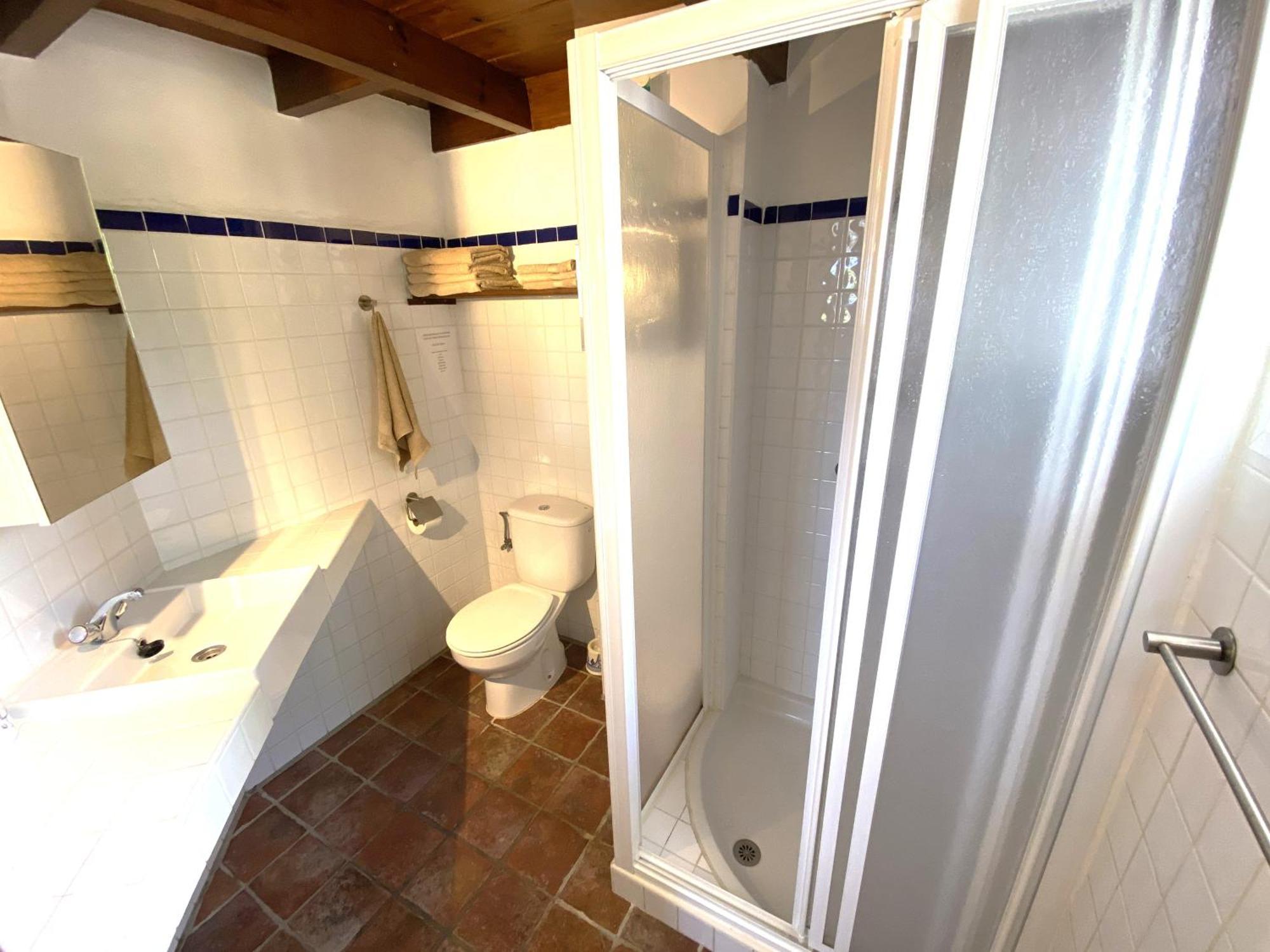 Castle Tower Apartment In Rural Holiday Park 'Bernard' Tolox Exterior foto