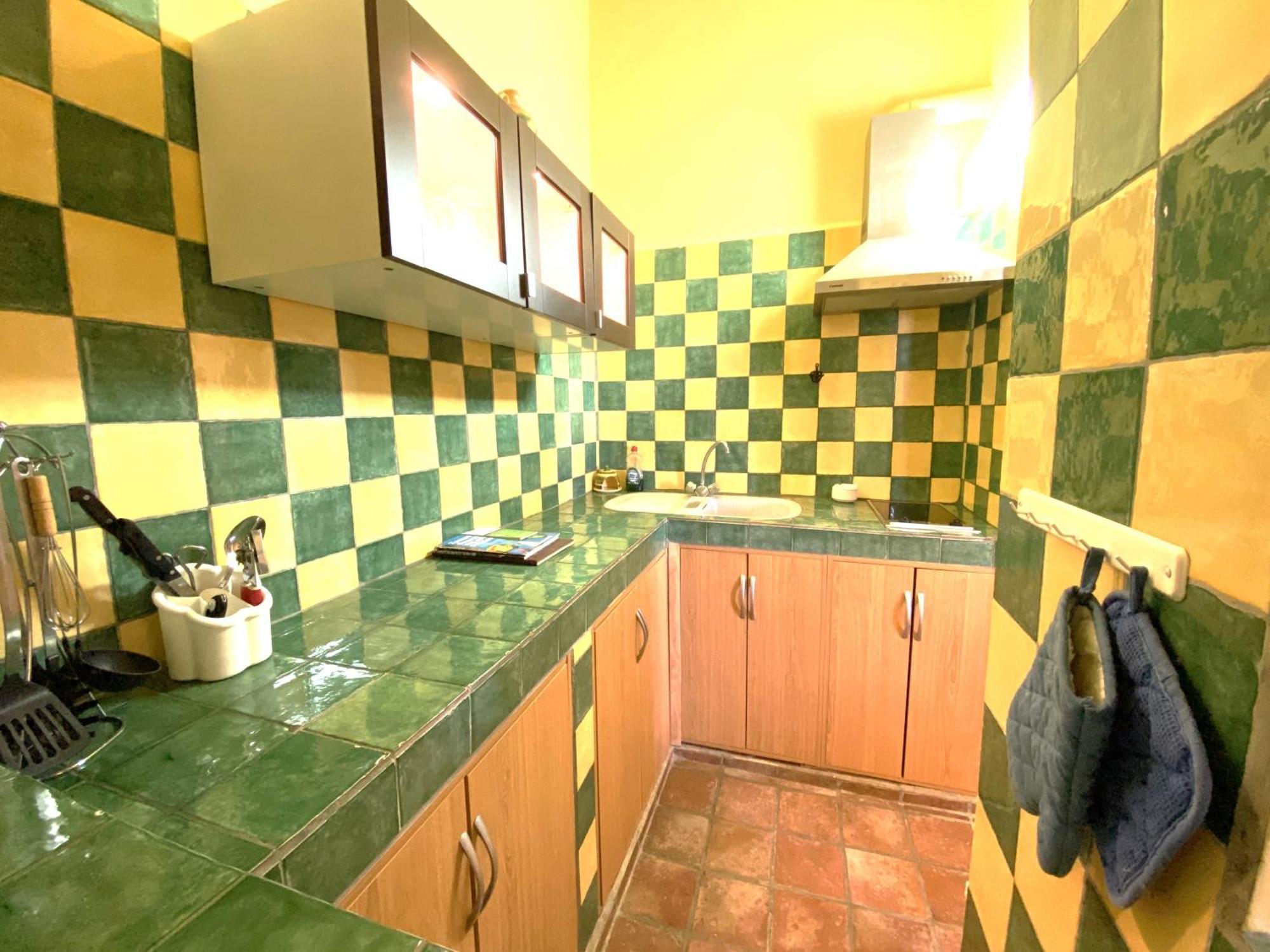 Castle Tower Apartment In Rural Holiday Park 'Bernard' Tolox Exterior foto